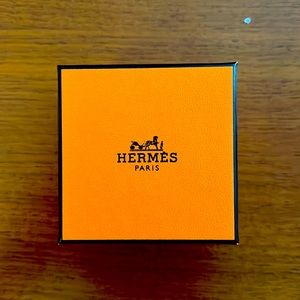 Hermes box